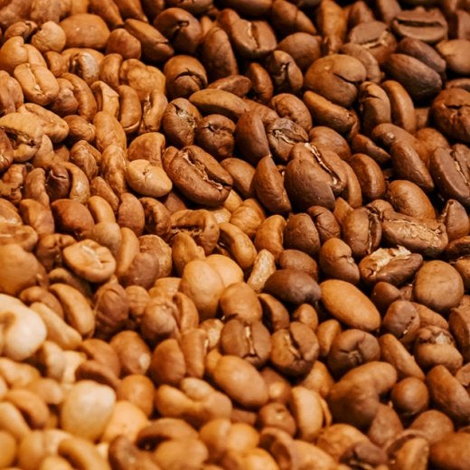 kaffebönor av olika rostningsgrad