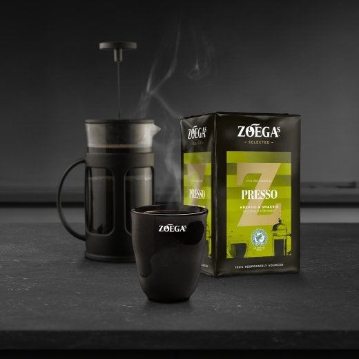 Presskaffe och en Zoégas kopp 
