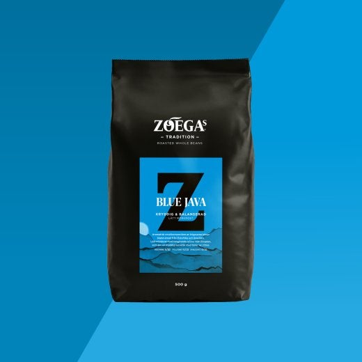bild av ett paketkaffe med blå bakgrund 