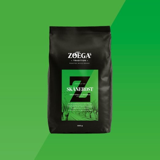 bild av ett paketkaffe med grön bakgrund 